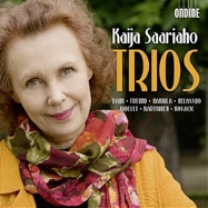 Une image contenant texte, Visage humain, personne, sourire
Description générée automatiquement